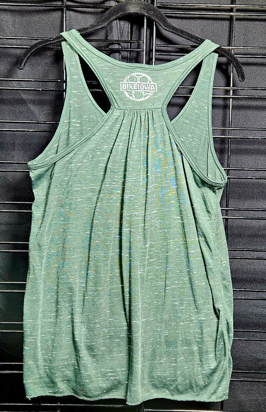 BIG GEAR BIG YEAR - Women's Flowy Racerback Tank