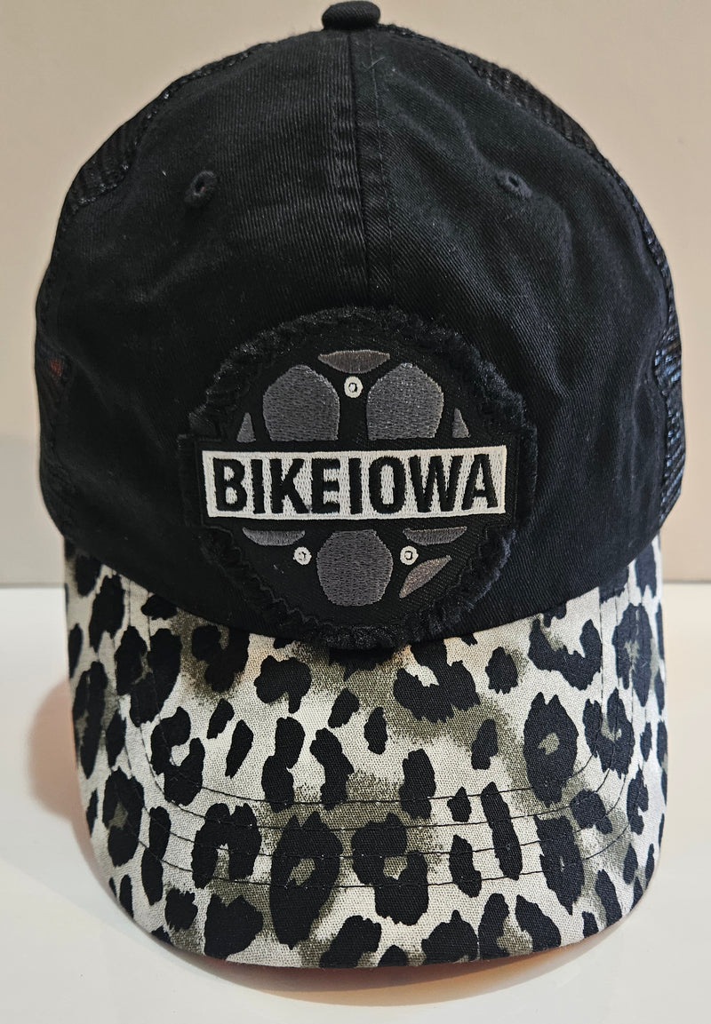 Load image into Gallery viewer, Trucker Cap - Snapback - Black Leopard - Fray Patch
