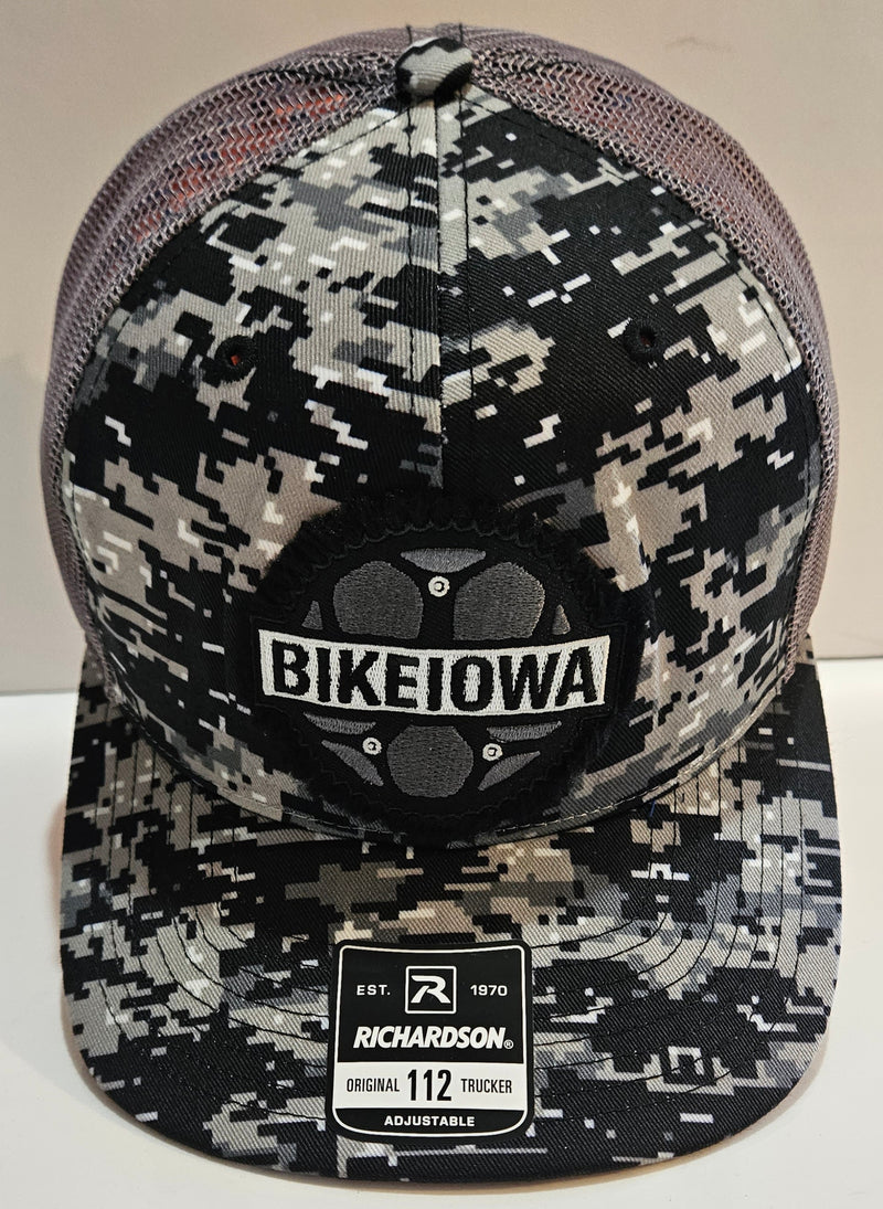 Load image into Gallery viewer, Trucker Cap - Snapback - Black Digital Camo - Fray Patch
