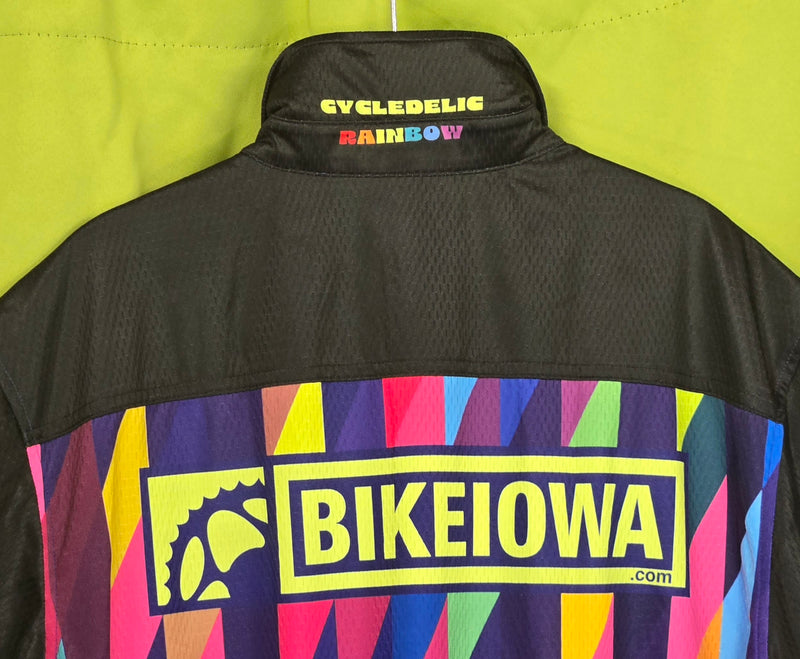 Load image into Gallery viewer, CYCLEDELIC-RAINBOW - Crew Shirt
