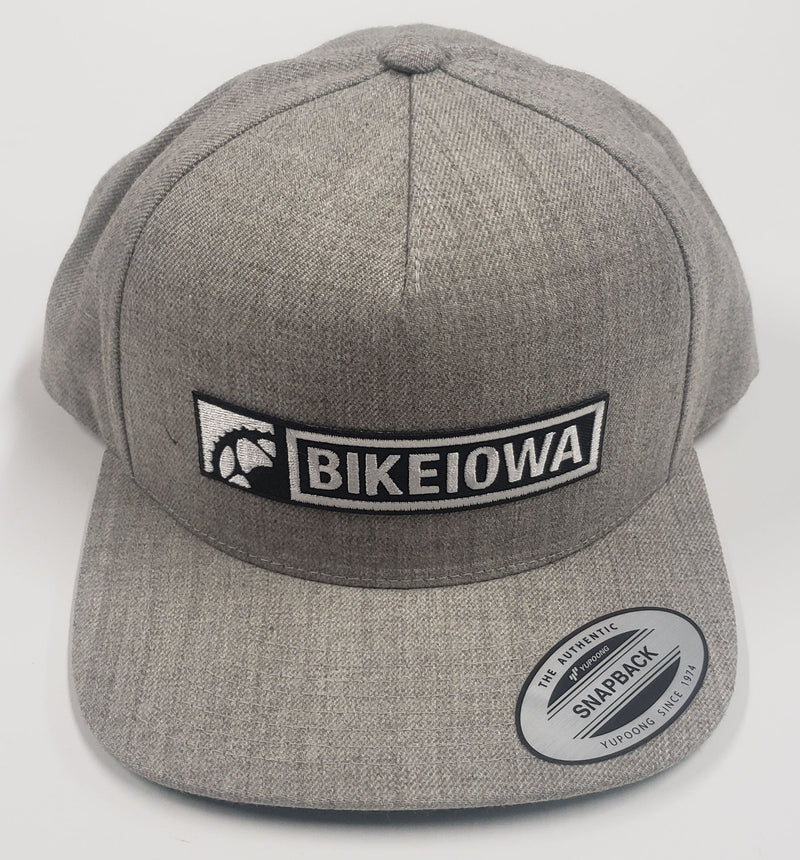 Load image into Gallery viewer, Trucker Cap - Snapback - Heather Gray
